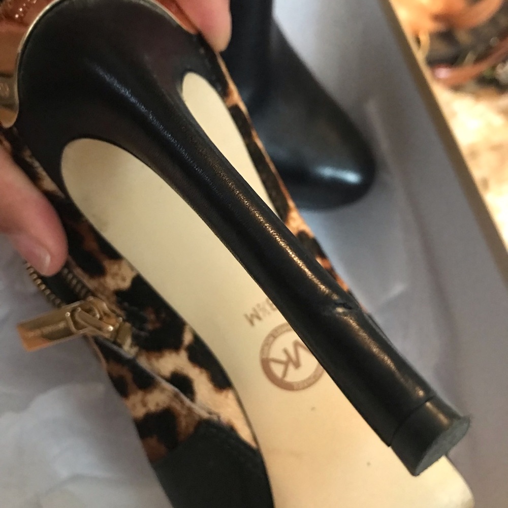 Michael Kors Haya Bootie Leopard Print Size 8.5 - image 1